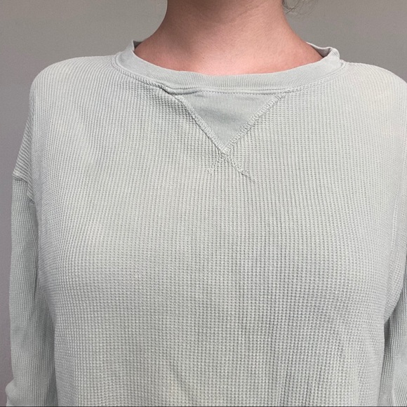 light green long sleeve lounge top - Picture 4 of 5